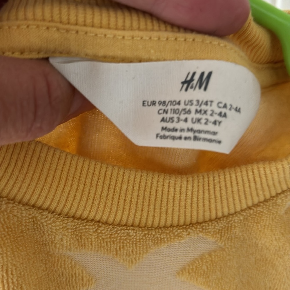 H&M terry palm tree tshirt 3/4T - Picture 3 of 3